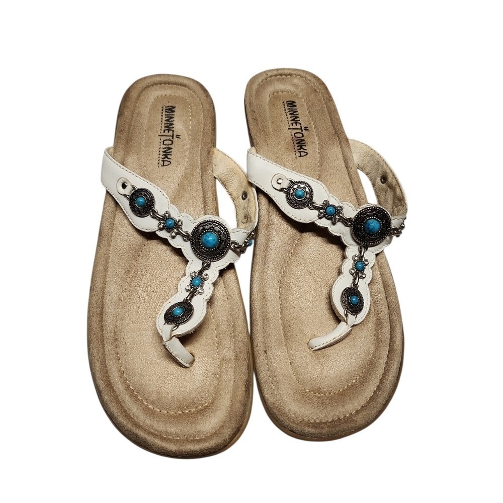 Minnetonka Thong Sandals Womens 9 White Turquoise Boho Southwestern 7404
